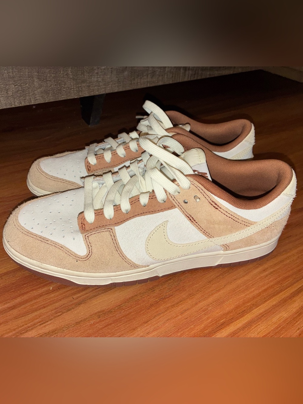Nike Dunk Low Medium Curry Sneakers - Men’s Size 9